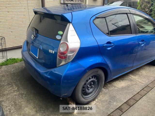 Toyota AQUA 2014-07 8795271-4