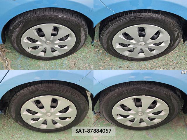 Toyota AQUA 2014-09 8795263-8