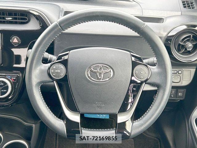 Toyota AQUA 2017-11 8795245-10