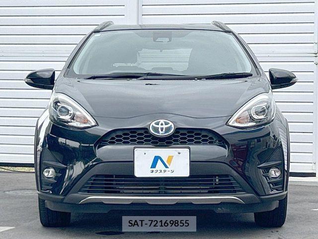 Toyota AQUA 2017-11 8795245-13