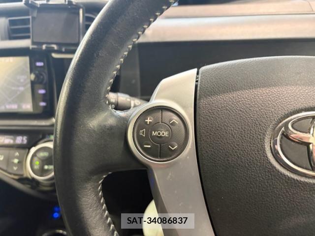 Toyota AQUA 2015-01 8795269-14