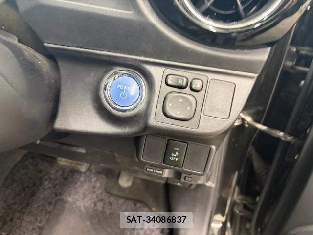 Toyota AQUA 2015-01 8795269-15