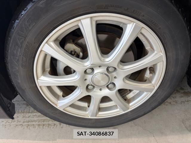 Toyota AQUA 2015-01 8795269-5
