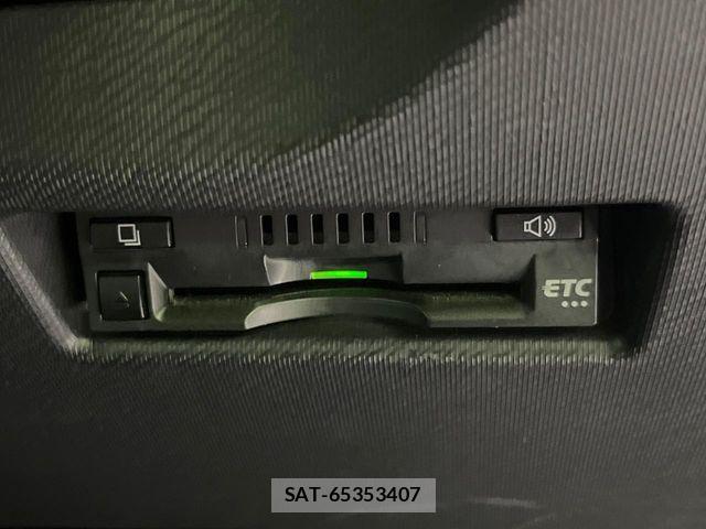 Toyota AQUA 2019-07 8795240-5