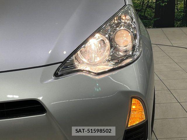 Toyota AQUA 2014-06 8795250-11