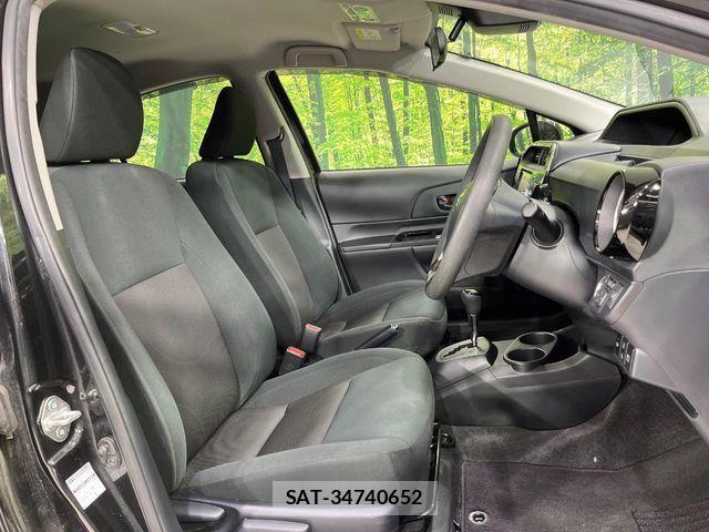 Toyota AQUA 2019-06 8795236-7