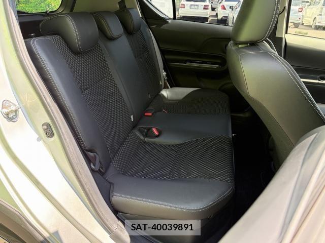 Toyota AQUA 2019-02 8795243-20