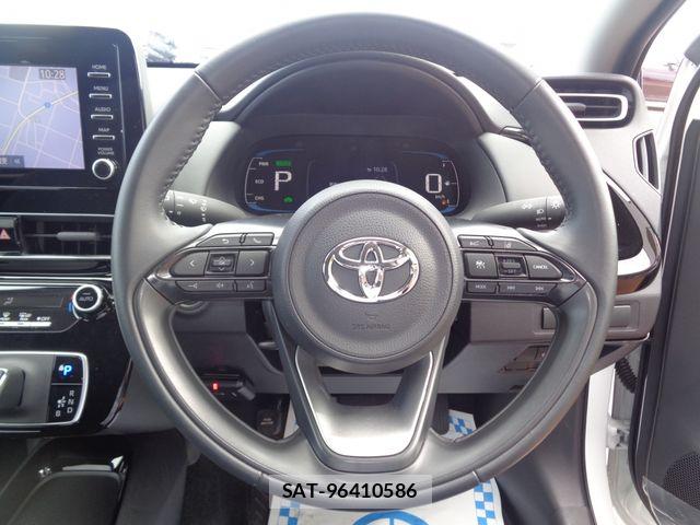 Toyota AQUA 2025-05 8795230-17