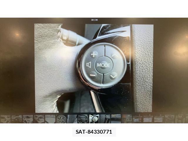 Toyota AQUA 2019-09 8795239-11