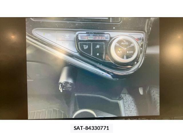 Toyota AQUA 2019-09 8795239-16