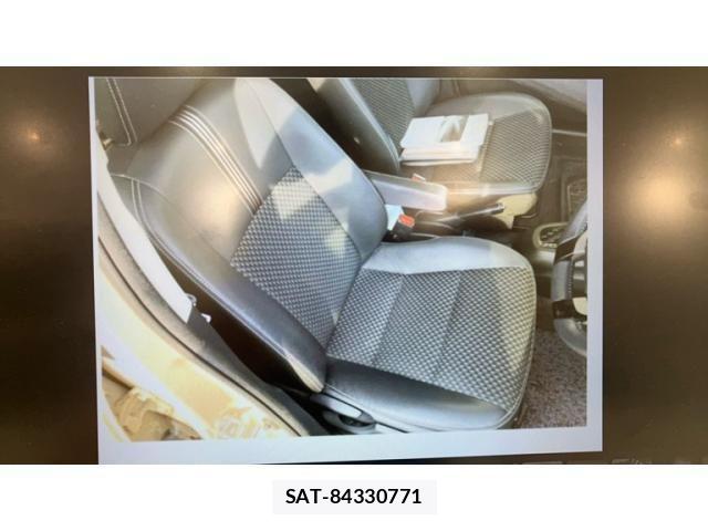 Toyota AQUA 2019-09 8795239-19