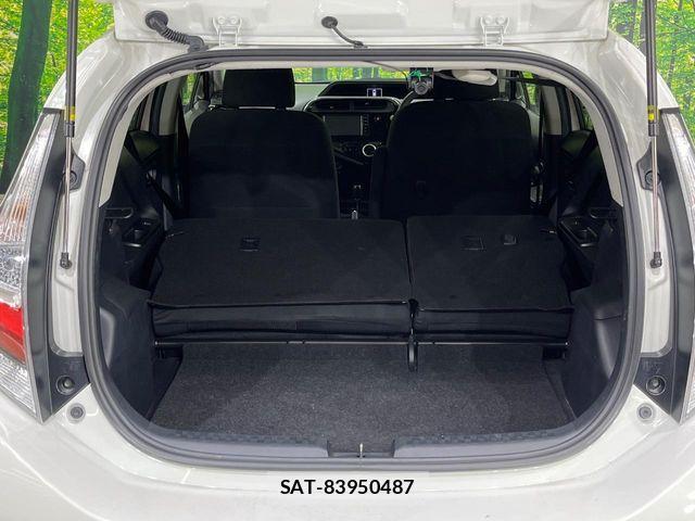 Toyota AQUA 2018-01 8795241-9