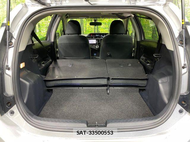 Toyota AQUA 2016-07 8795254-9