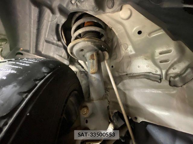 Toyota AQUA 2016-07 8795254-19