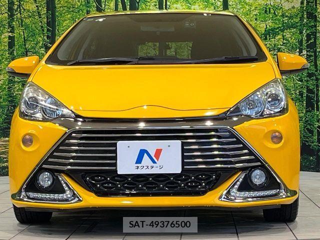 Toyota AQUA 2015-01 8795255-13