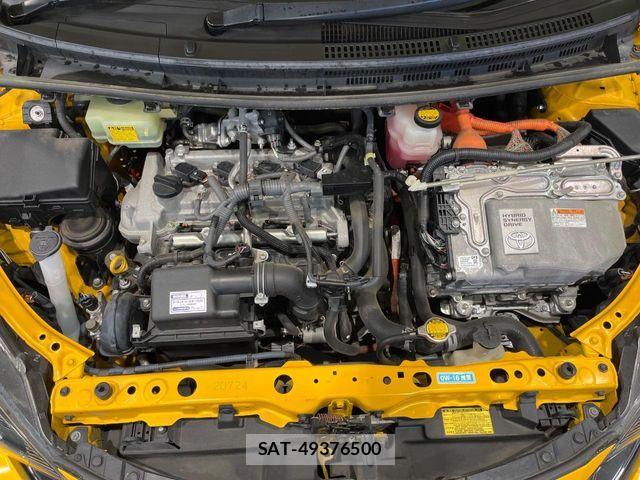 Toyota AQUA 2015-01 8795255-17