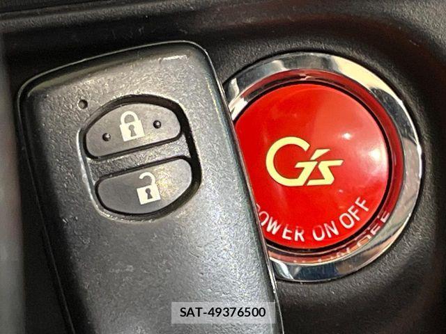 Toyota AQUA 2015-01 8795255-6