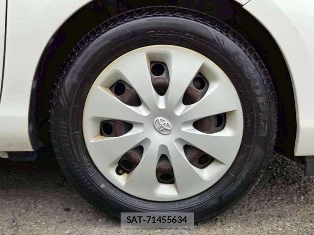 Toyota AQUA 2013-03 8827821-19
