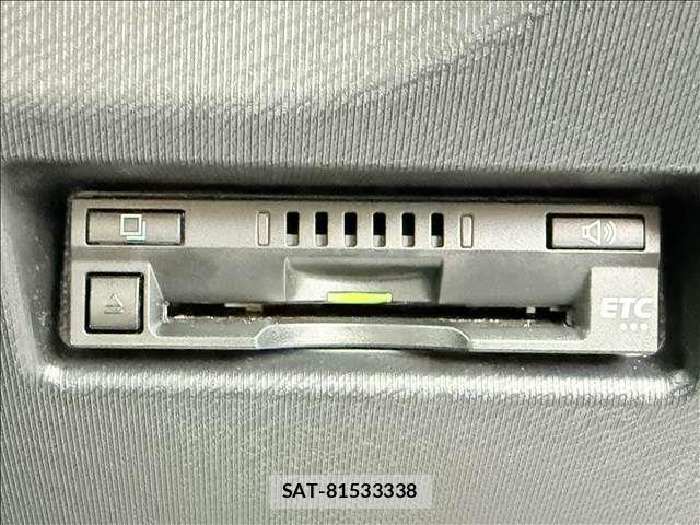 Toyota AQUA 2018-12 8827818-15