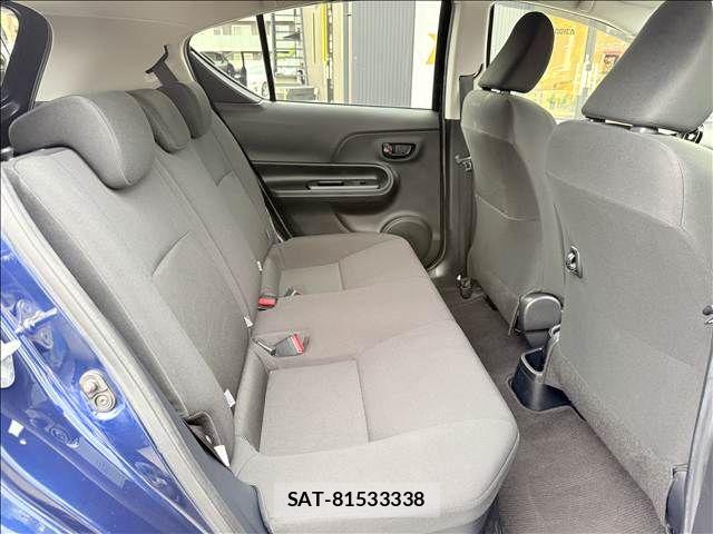 Toyota AQUA 2018-12 8827818-25