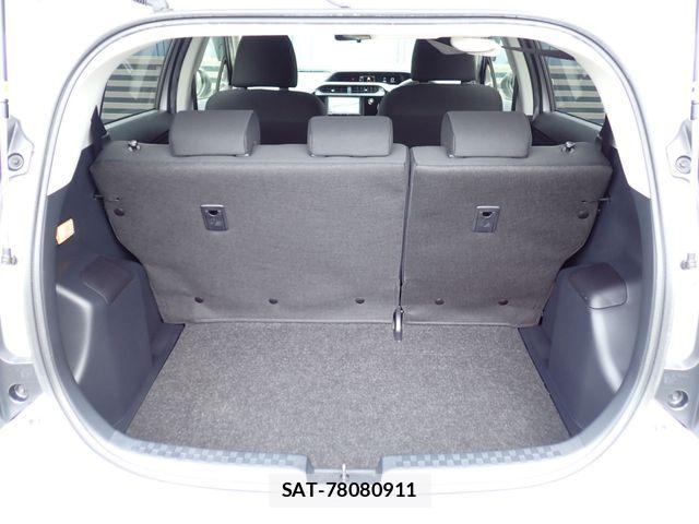 Toyota AQUA 2021-06 8827798-18