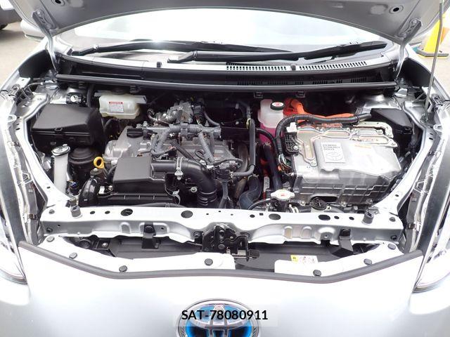 Toyota AQUA 2021-06 8827798-22