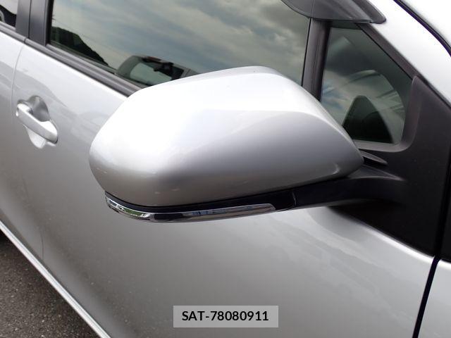 Toyota AQUA 2021-06 8827798-24