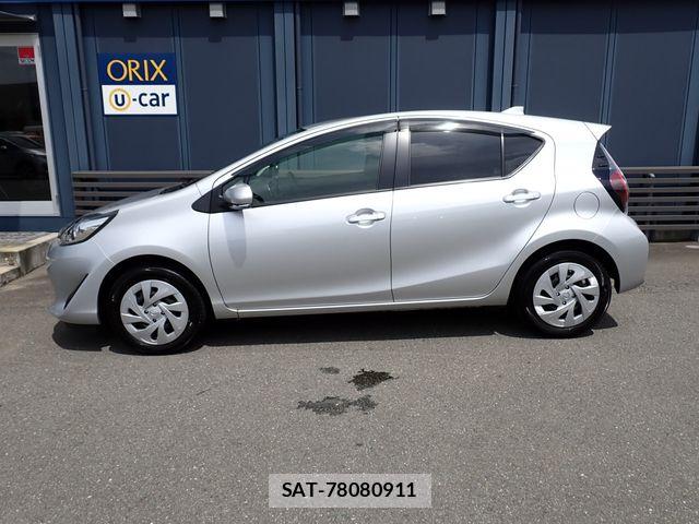 Toyota AQUA 2021-06 8827798-26