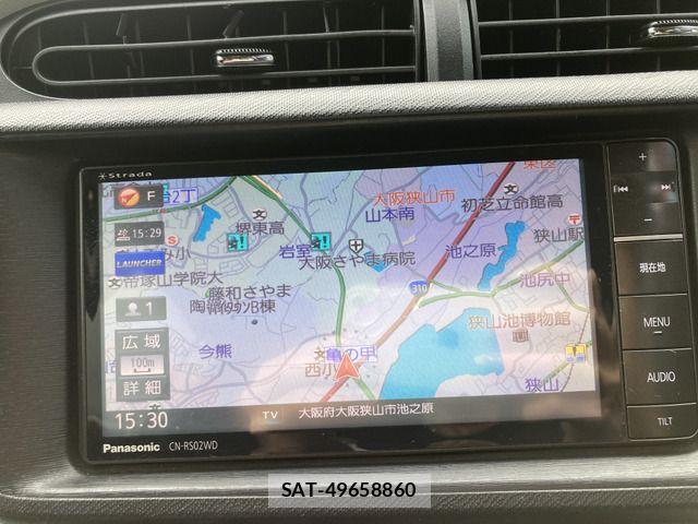 Toyota AQUA 2013-09 8827833-7