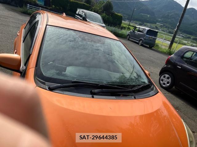 Toyota AQUA 2015-02 8827861-0