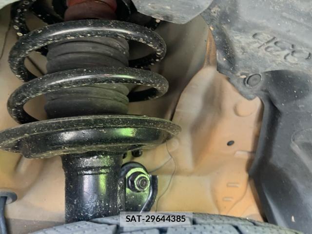 Toyota AQUA 2015-02 8827861-14