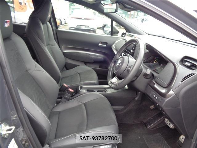 Toyota AQUA 2025-03 8827777-15