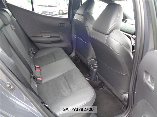 Toyota AQUA 2025-03 8827777-16