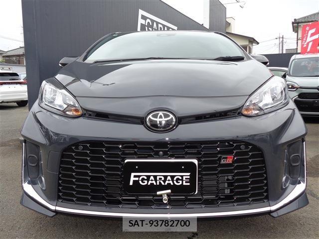 Toyota AQUA 2025-03 8827777-1