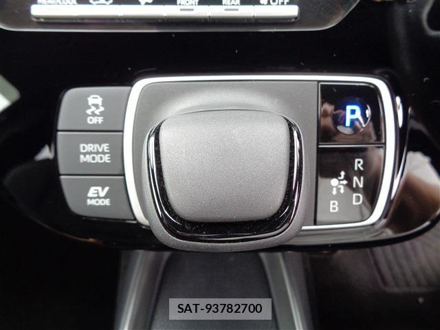 Toyota AQUA 2025-03 8827777-21