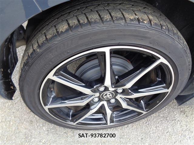 Toyota AQUA 2025-03 8827777-8