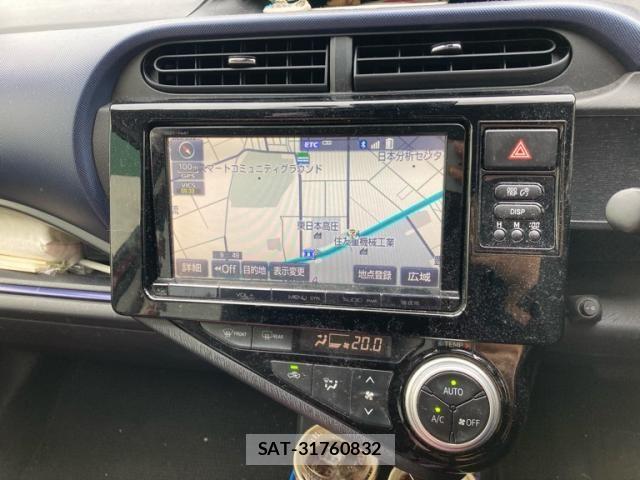 Toyota AQUA 2015-12 8827850-19