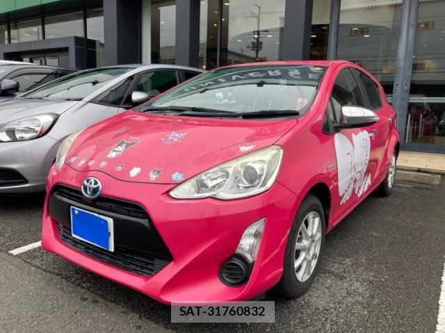 Toyota AQUA 2015-12 8827850-2