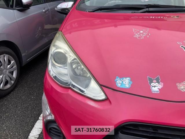 Toyota AQUA 2015-12 8827850-5