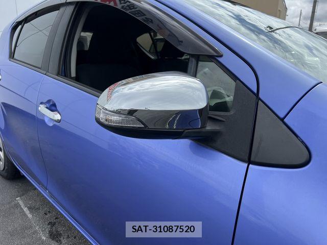 Toyota AQUA 2016-09 8827804-22