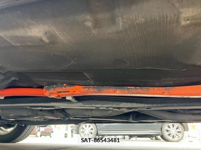 Toyota AQUA 2016-04 8827849-12