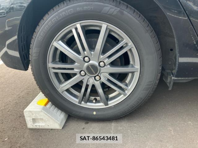 Toyota AQUA 2016-04 8827849-26