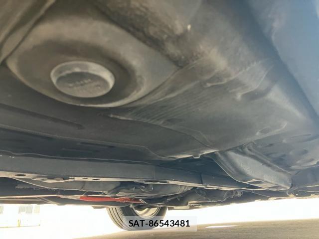 Toyota AQUA 2016-04 8827849-6