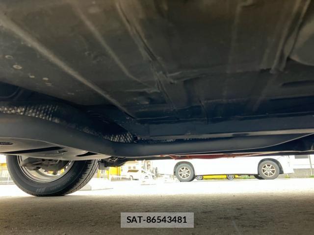 Toyota AQUA 2016-04 8827849-7