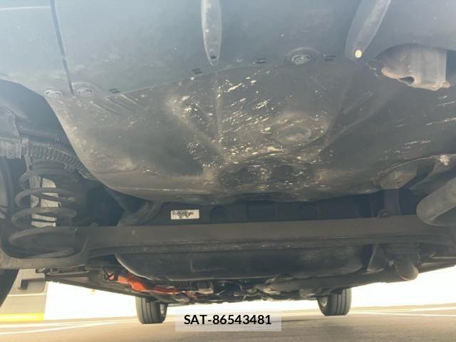 Toyota AQUA 2016-04 8827849-8