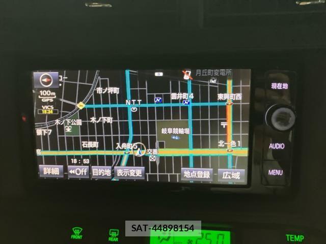 Toyota AQUA 2012-05 8827835-22