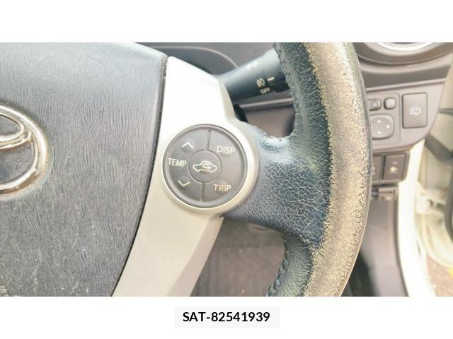 Toyota AQUA 2014-08 8827846-13