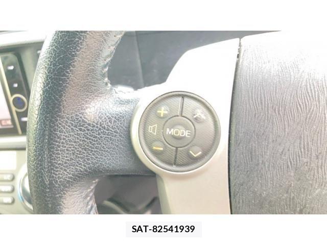 Toyota AQUA 2014-08 8827846-14
