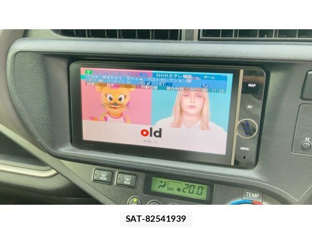Toyota AQUA 2014-08 8827846-20
