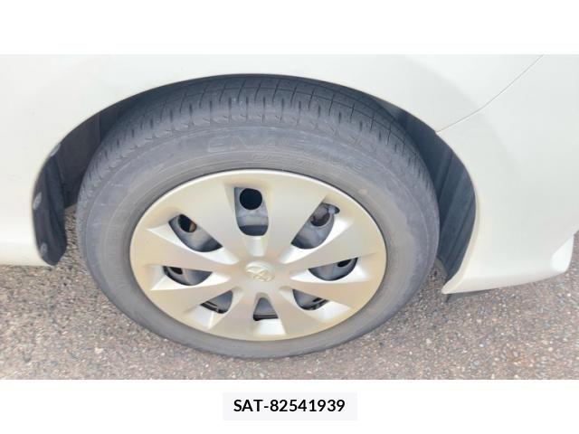 Toyota AQUA 2014-08 8827846-2